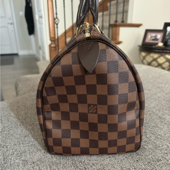 Authentic Louis Vuitton Speedy 30 - Picture 4 of 13
